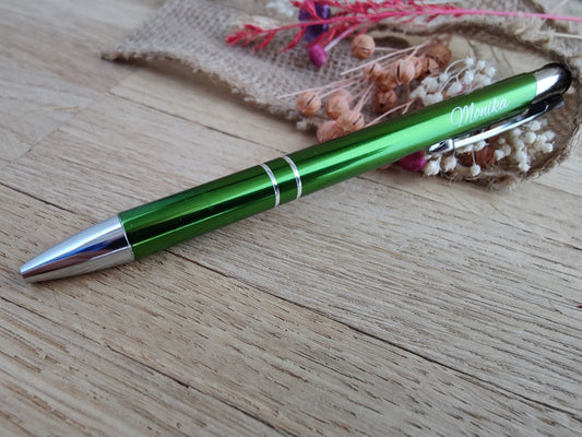 Kugelschreiber personalisiert Aluminium grün mit individueller Gravur Gastgeschenk Geschenk