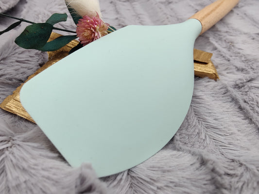 Teigschaber Silikonspatel XXXL personalisiert lichtgrün backen kochen ca. 32 cm lang mit Wunschgravur Geschenk Küchenhelfer