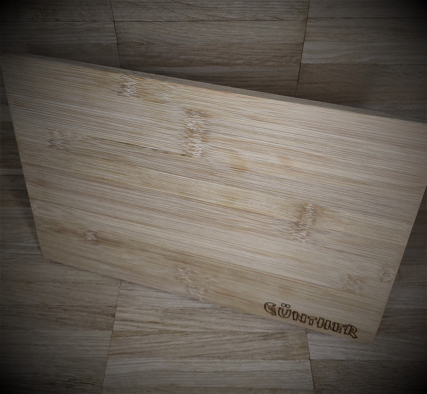 Großes Schneidebrett Brettchen aus Bambus 30 x 20 x 0,8 cm mit Wunschgravur Schneidbrett Vesper Frühstück Holz  Geschenk