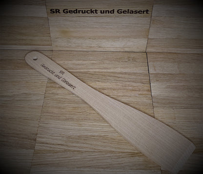Pfannenwender personalisiert aus Holz 30 cm lang 5 cm breit mit Wunschgravur individuelles Geschenk Geschenkidee  Geschenk