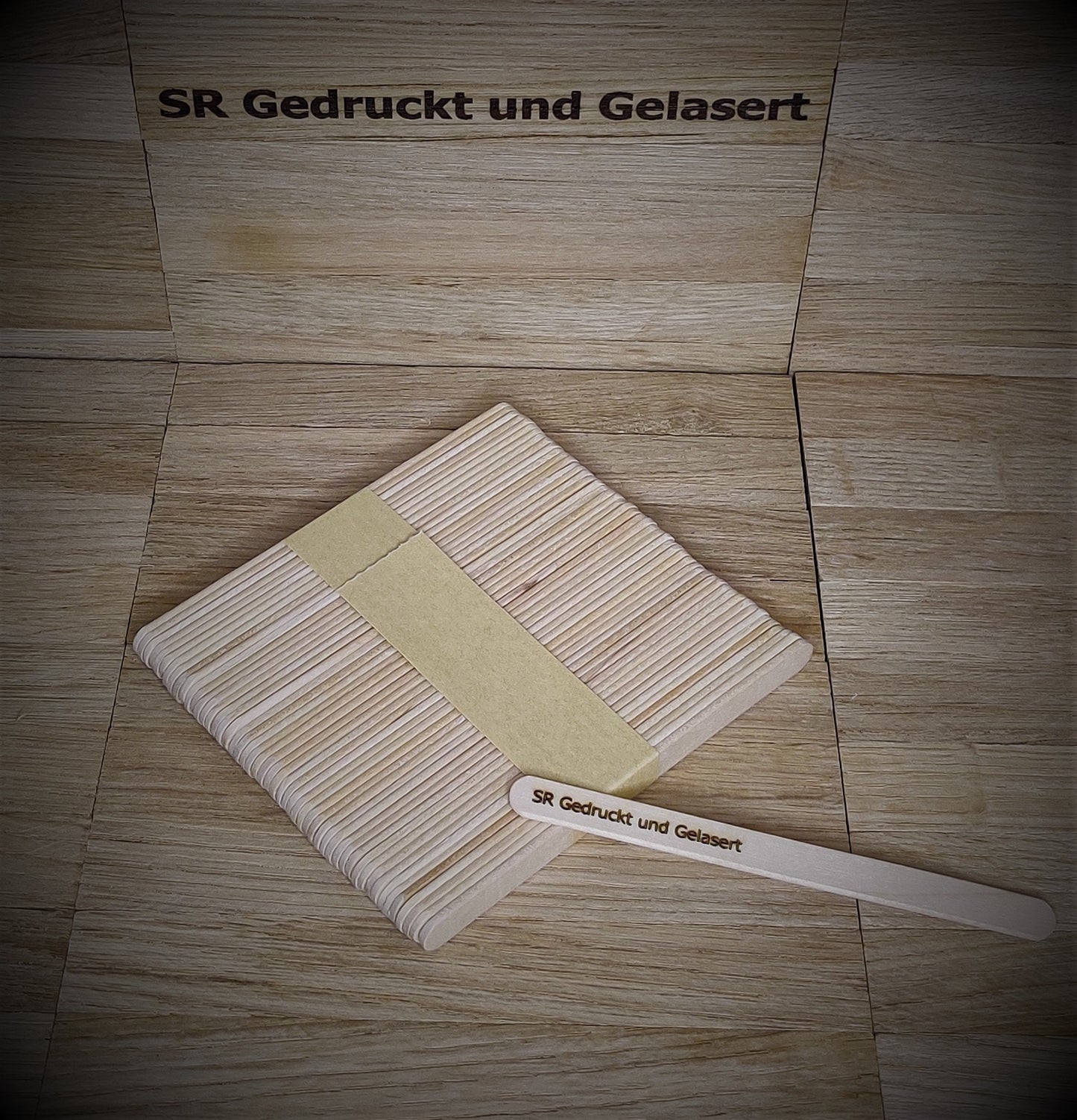 10 Eisstiele Cakesicles Cake Pops Kuchen am Stiel aus Holz 11 x 1 cm mit Wunschgravur ideal für Partys, Eis, Kuchendeko usw.  Geschenk