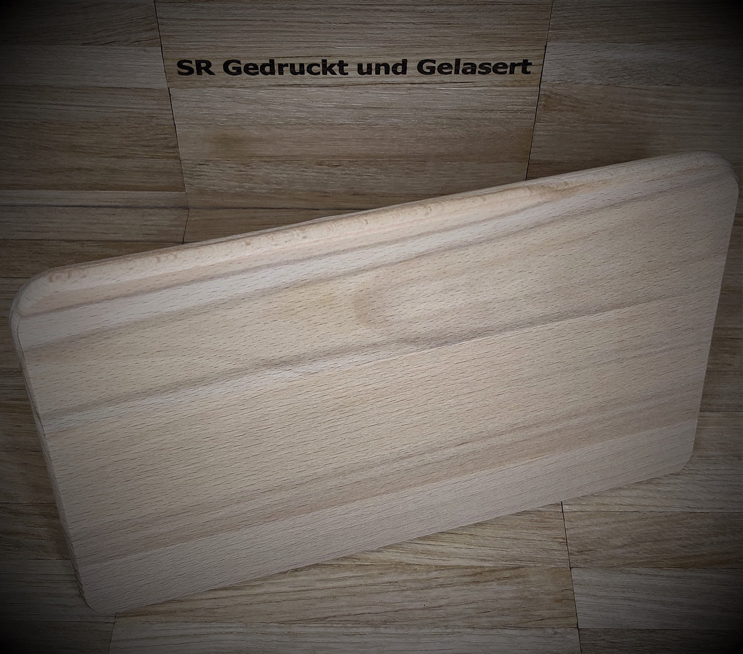 Frühstücksbrettchen Schneidebrett Vesper Brett 23 x 15 x 1 cm Buche mit Wunschgravur personalisiert Individuell perfektes Geschenk  Geschenk