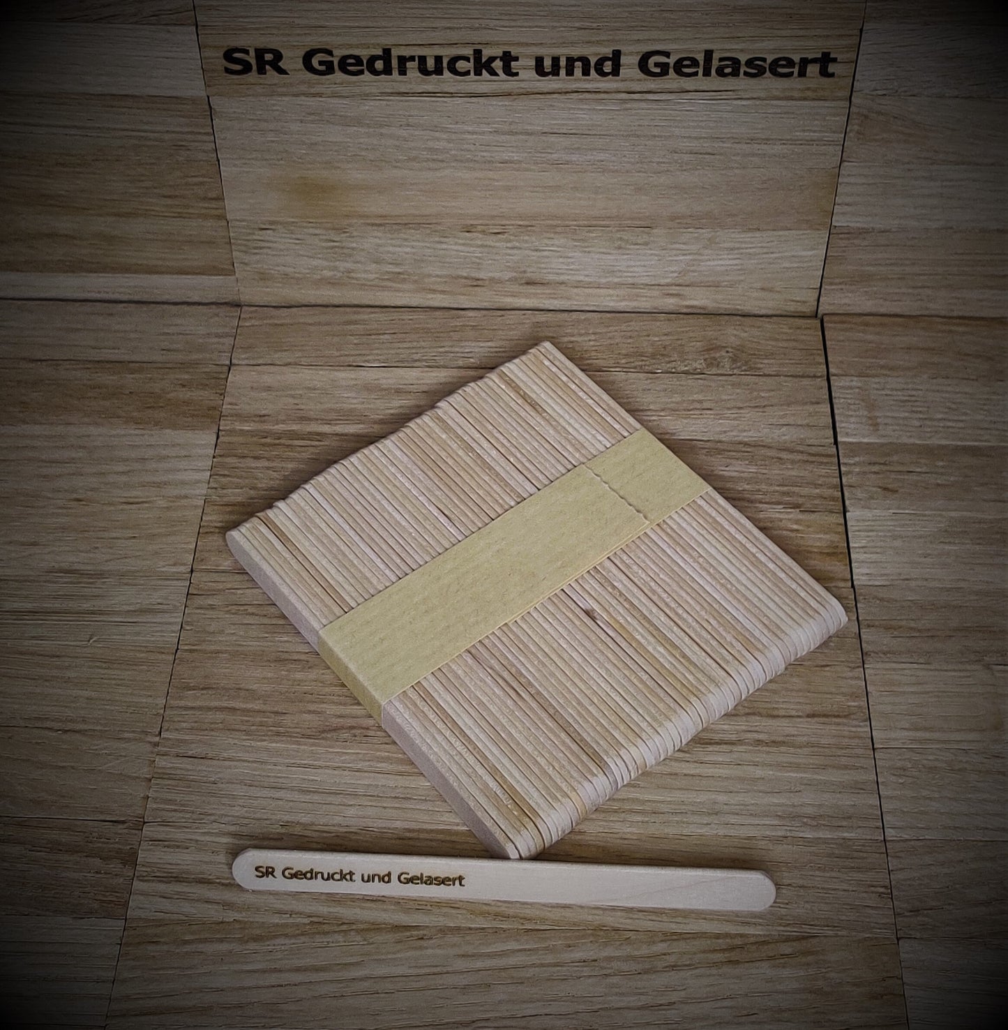 20 Eisstiele Cakesicles Cake Pops Kuchen am Stiel aus Holz 11 x 1 cm mit Wunschgravur ideal für Partys, Eis, Kuchendeko usw.  Geschenk