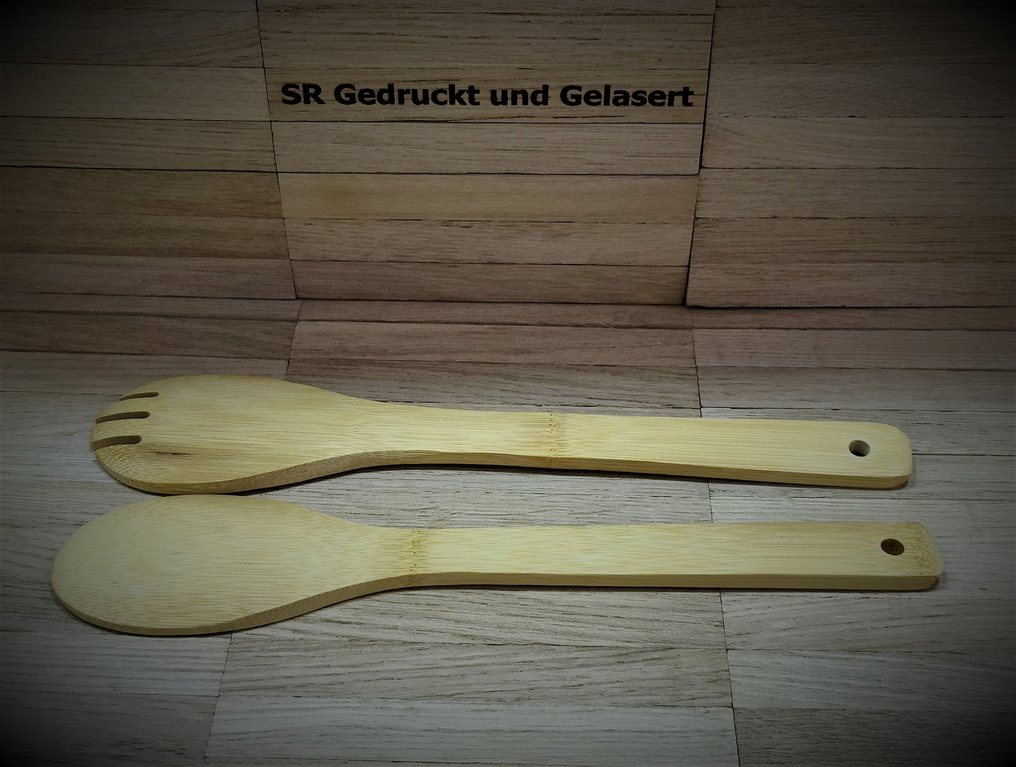 Salatbesteck aus Bambus 2-teilig ca. 30cm lang Salat Besteck mit Wunschgravur individuelles Geschenk Geschenkidee Geschenk