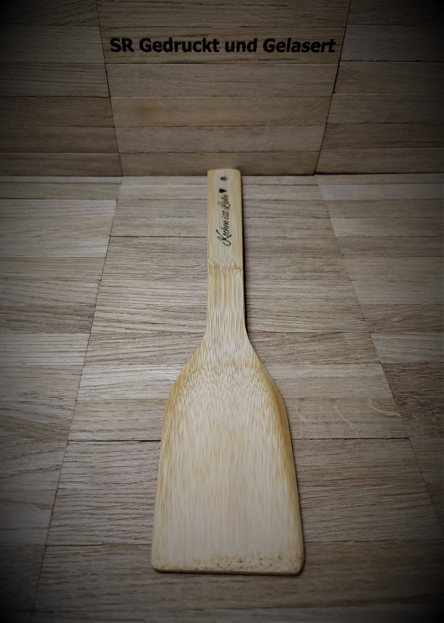 Pfannenwender Spatel Bambus 30 cm lang 6 cm breit mit Wunschgravur individuelles Geschenk Geschenkidee  Geschenk