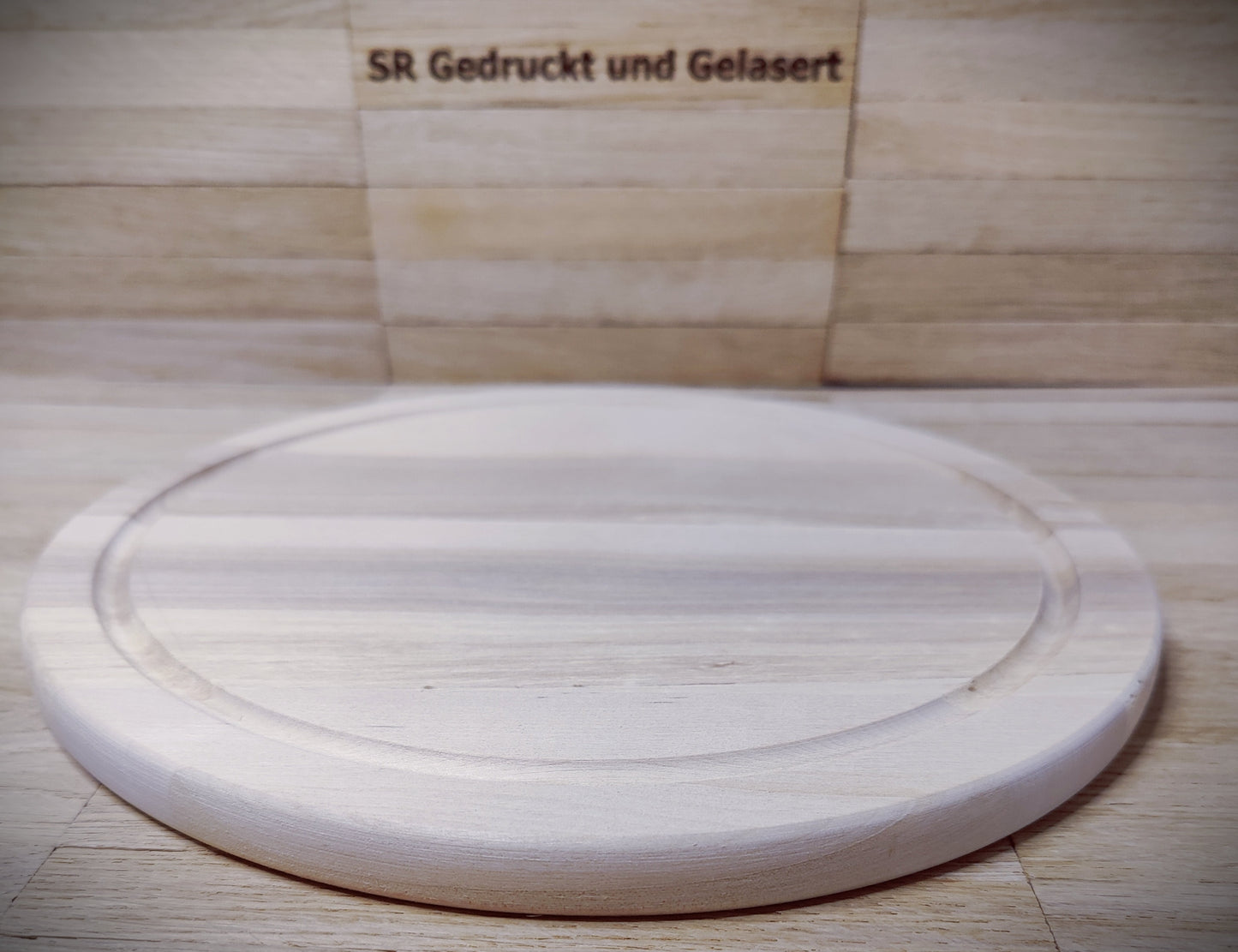 Rundes Schneidebrett aus Birkenholz rund 25 x 1,5 cm mit Wunschgravur Vesperbrett Schneidbrett Birke Frühstücksbrettchen