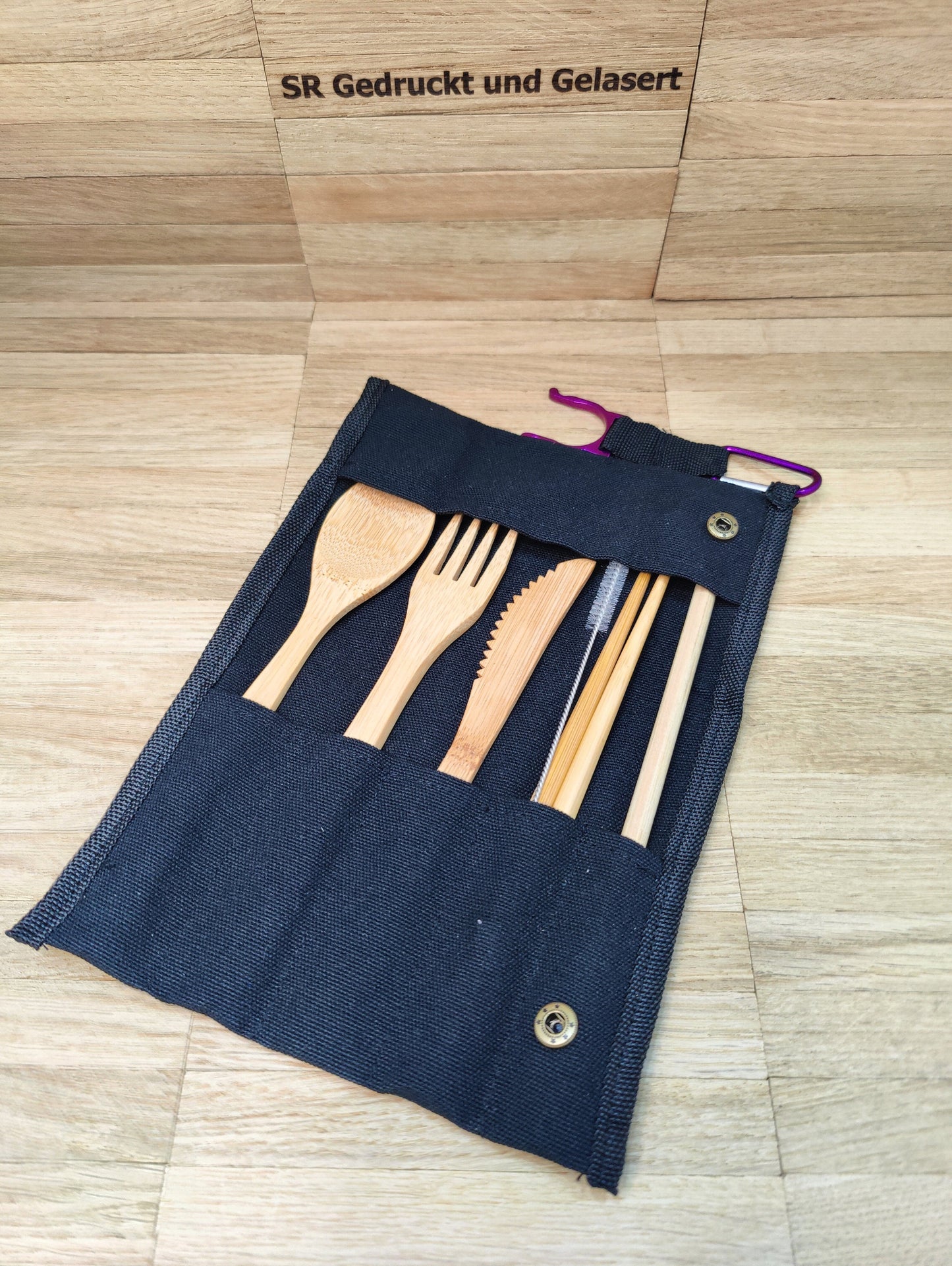 Reisebesteck Campingbesteck aus Bambus 8-teilig mit Stofftasche und Karabiner Wunschgravur individuelles Geschenk Geschenkidee Geschenk