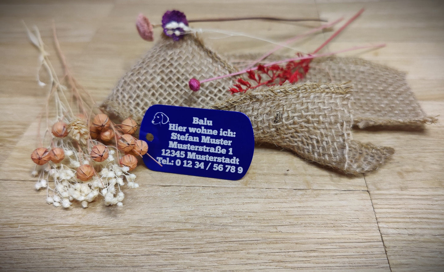 Hundemarke groß Halsband Erkennungsmarke Hunde ID Dog Tag Schlüsselanhänger aus Aluminium mit Gravur 50 x 30 x 1 mm versch. Farben  Geschenk