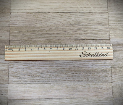 Lineal aus Holz 16 cm mit individueller Gravur Geschenk Schulkind Einschulung nachhaltig Birkenholz Holzlineal 170 x 25 x 3 mm  Geschenk