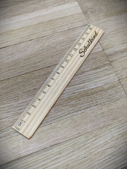 Lineal aus Holz 16 cm mit individueller Gravur Geschenk Schulkind Einschulung nachhaltig Birkenholz Holzlineal 170 x 25 x 3 mm  Geschenk