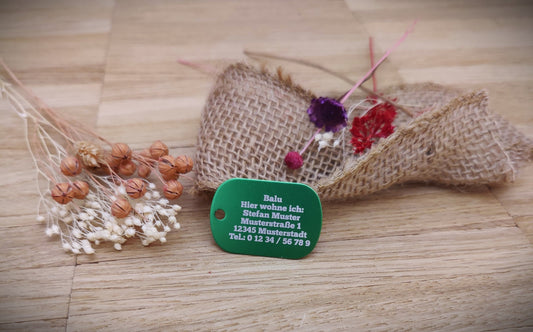 Hundemarke klein Halsband Erkennungsmarke Hunde ID Dog Tag Schlüsselanhänger aus Aluminium mit Gravur 38 x 25 x 1 mm versch. Farben