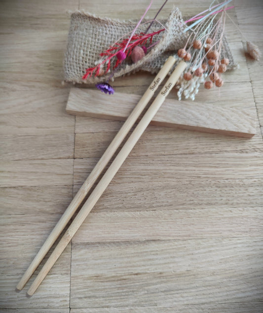 Chopsticks Essstäbchen 1 Paar aus Bambus 22 x 0,6 cm Stäbchen personalisiert Wunschgravur China Essen Food Sushi Geschenk