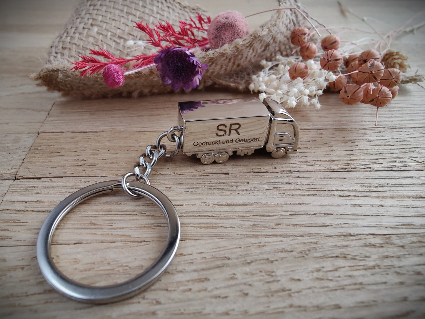 Schlüsselanhänger personalisiert LKW Truck Brummi Edelstahl mit Gravur 35x11x16mm Geschenk