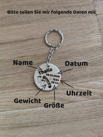 Schlüsselanhänger Baby zur Geburt mit Geburtsdaten Holz 35 mm mit Wunschgravur ideales Geschenk Personalisiert Geschenkidee  Geschenk