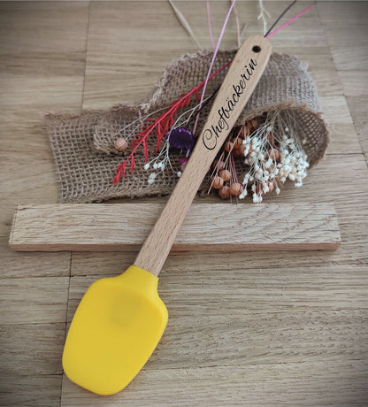 Teigschaber Silikonspatel Silikonlöffel gelb  backen, kochen uvm. ca. 21 cm lang mit Wunschgravur personalisiert Geschenk