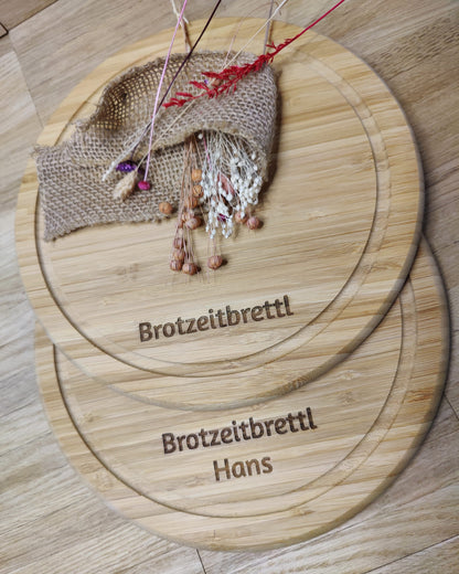 Schneidebrett rund aus Bambus 25 x 1,5 cm mit Wunschgravur Vesperbrett Schneidbrett Brett Brettchen Frühstücksbrett Geschenk