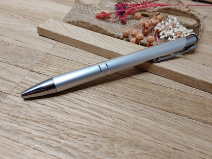 Kugelschreiber personalisiert Aluminium silber mit individueller Gravur Gastgeschenk Geschenk