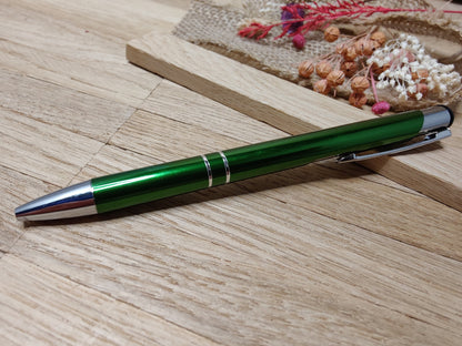Kugelschreiber personalisiert Aluminium grün mit individueller Gravur Gastgeschenk Geschenk