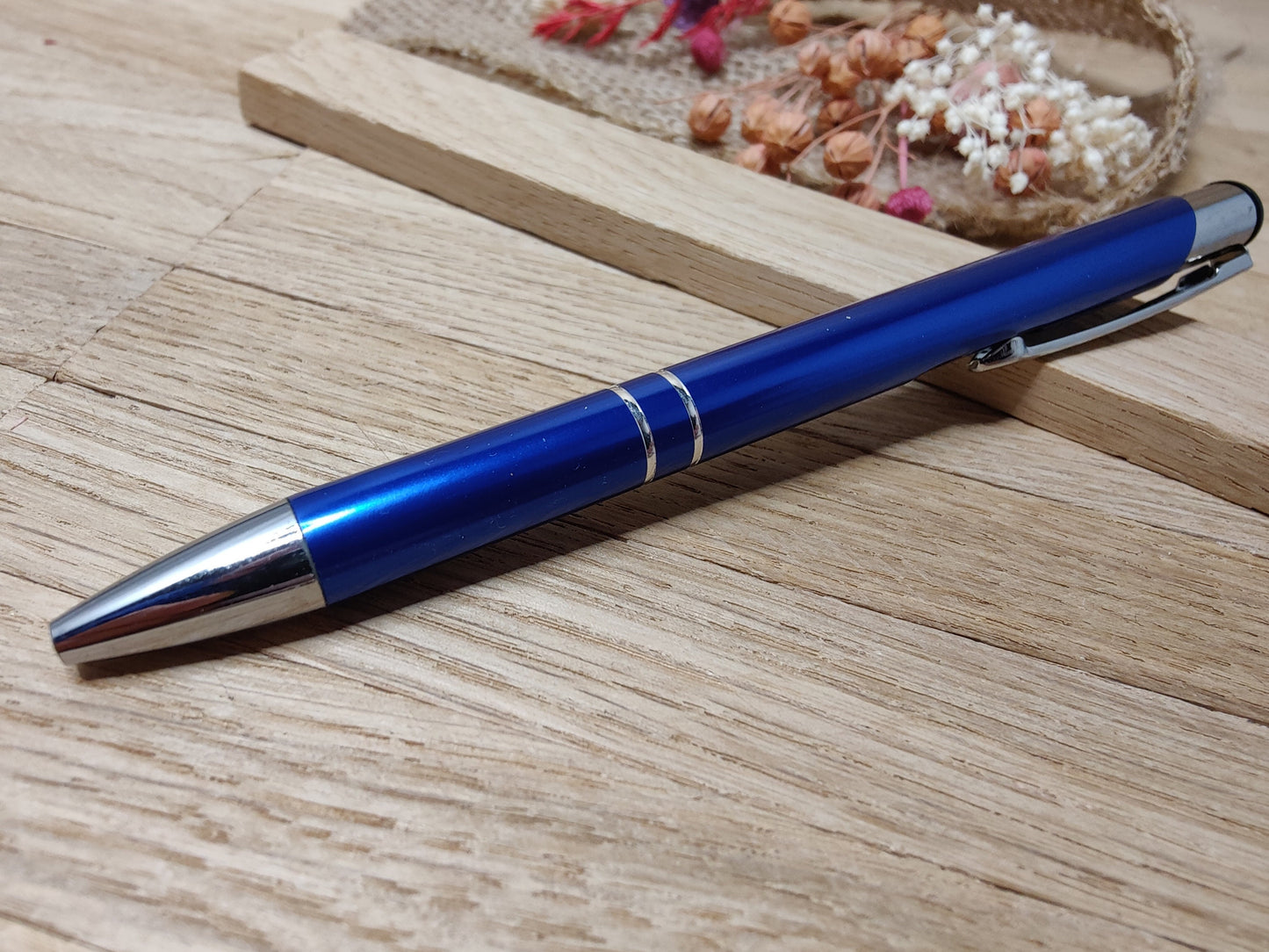 Kugelschreiber personalisiert Aluminium blau mit individueller Gravur Gastgeschenk Geschenk