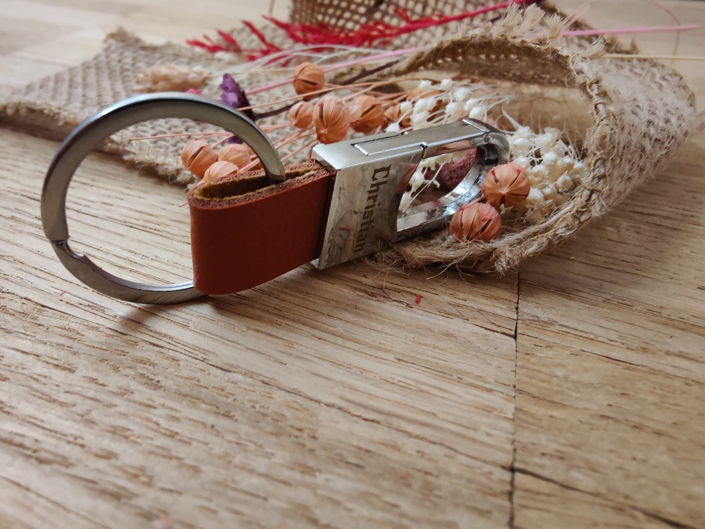 Schlüsselanhänger Karabiner braun Kunstleder mit individueller Gravur personalisiert Geschenk
