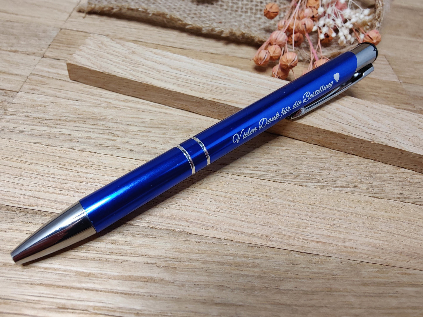 Kugelschreiber personalisiert Aluminium blau mit individueller Gravur Gastgeschenk Geschenk