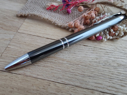 Kugelschreiber personalisiert Aluminium gunmetal grau mit individueller Gravur Gastgeschenk Geschenk