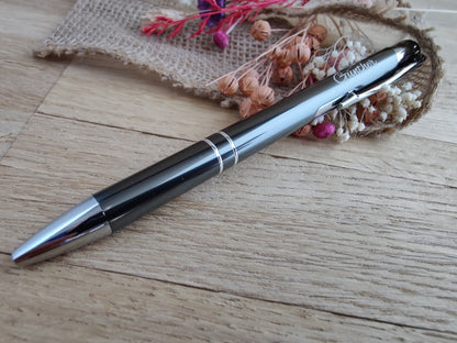 Kugelschreiber personalisiert Aluminium gunmetal grau mit individueller Gravur Gastgeschenk Geschenk