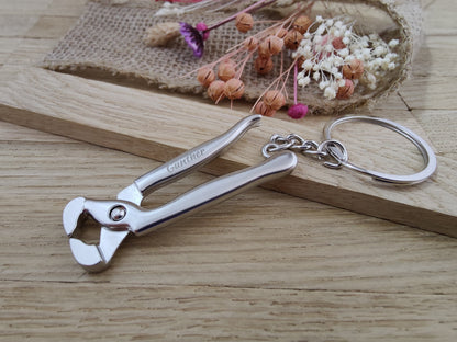 Schlüsselanhänger Zange Kneifzange Beißzange Werkzeug DIY Heimwerken Metall mit individueller Gravur Geschenk