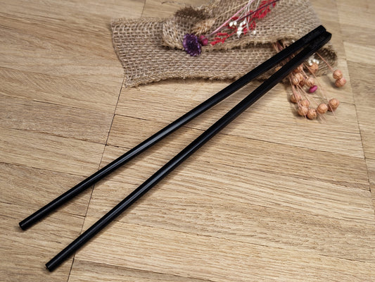 1 Paar Chopsticks Glasfaser schwarz Chinesische Stäbchen mit Wunschgravur 24 cm Geschenk Essstäbchen Glasfaser