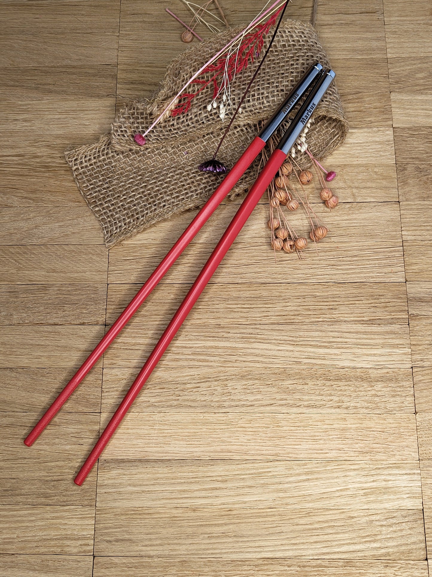 1 Paar Essstäbchen 2 Stück Chopsticks Edelstahl Glasfaser rot mit Wunschgravur 25 cm Geschenk Essen Food Sushi