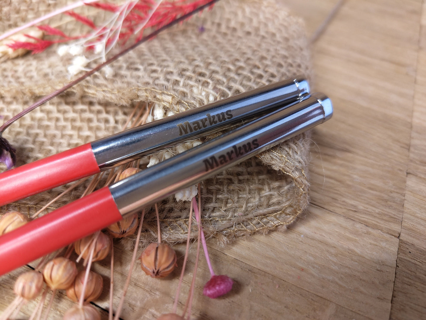 1 Paar Essstäbchen 2 Stück Chopsticks Edelstahl Glasfaser rot mit Wunschgravur 25 cm Geschenk Essen Food Sushi