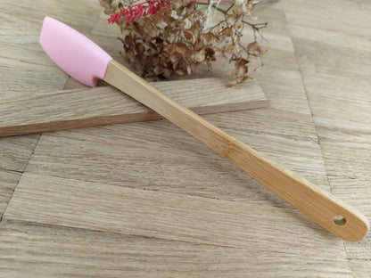 Teigschaber Silikonschaber personalisiert rosa  backen, kochen uvm. ca. 21 cm lang mit Wunschgravur personalisiert