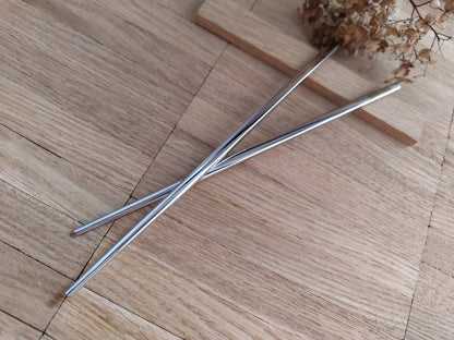 1 Paar Essstäbchen 2 Stück Chinesische Stäbchen Chopsticks Edelstahl mit Gravur Wunschgravur 21cm Sushi