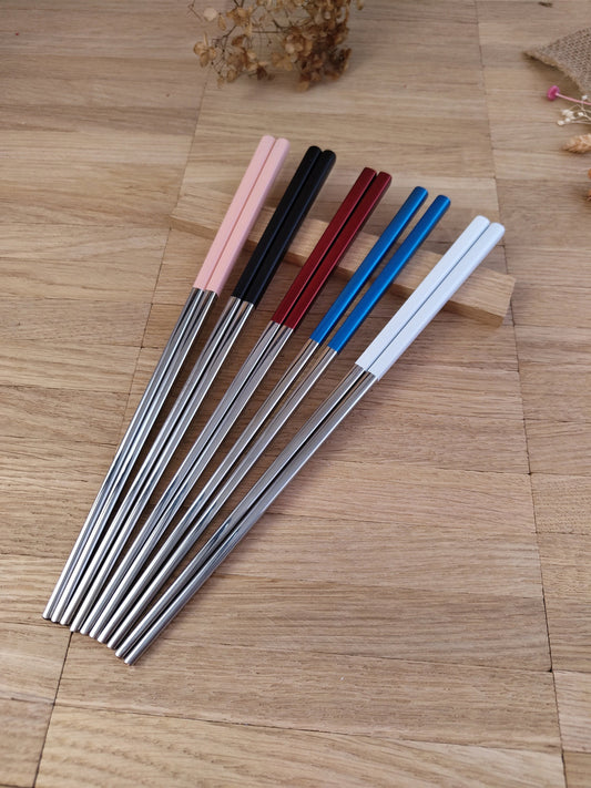 1 Paar Chopsticks Essstäbchen Edelstahl Sushi 5 Farben zur Wahl Chinesische Stäbchen mit Wunschgravur 23 cm Geschenk