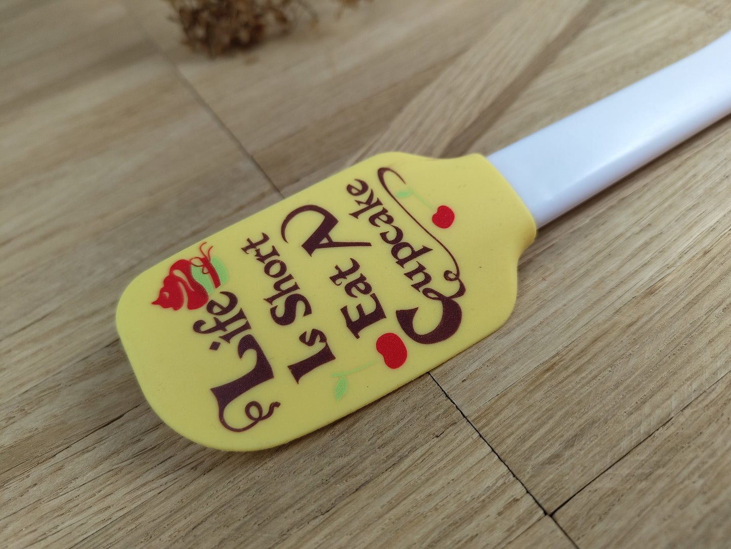 Teigschaber Silikonspatel Life is Short Eat a Cupcake gelb backen, kochen ca. 25 cm lang mit Wunschgravur personalisiert Geschenk