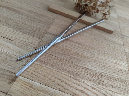 1 Paar Essstäbchen 2 Stück Chinesische Stäbchen Chopsticks Edelstahl mit Gravur Wunschgravur 21cm Sushi