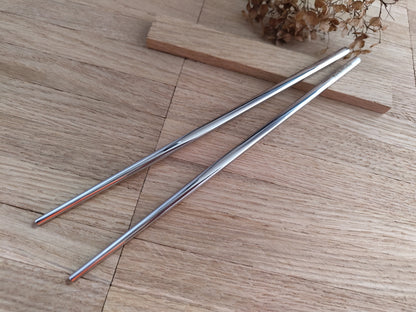 1 Paar Essstäbchen 2 Stück Chinesische Stäbchen Chopsticks Edelstahl mit Gravur Wunschgravur 21cm Sushi