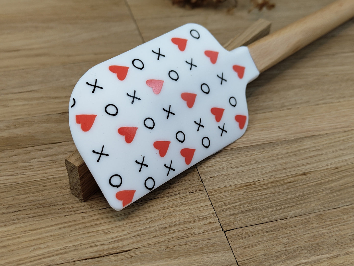 Teigschaber Silikonspatel Herz Kreis Kreuz Liebe  backen kochen personalisiert ca. 33 cm lang mit Wunschgravur Geschenk Küchenhelfer