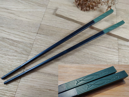 Chopsticks personalisiert mit Fischmotiv 5 Farben zur Wahl Chinesische Stäbchen mit Wunschgravur 24 cm Geschenk