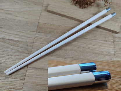 Chopsticks personalisiert weiß mit Verzierungen 5 Modelle zur Wahl Chinesische Stäbchen mit Wunschgravur 24 cm Geschenk