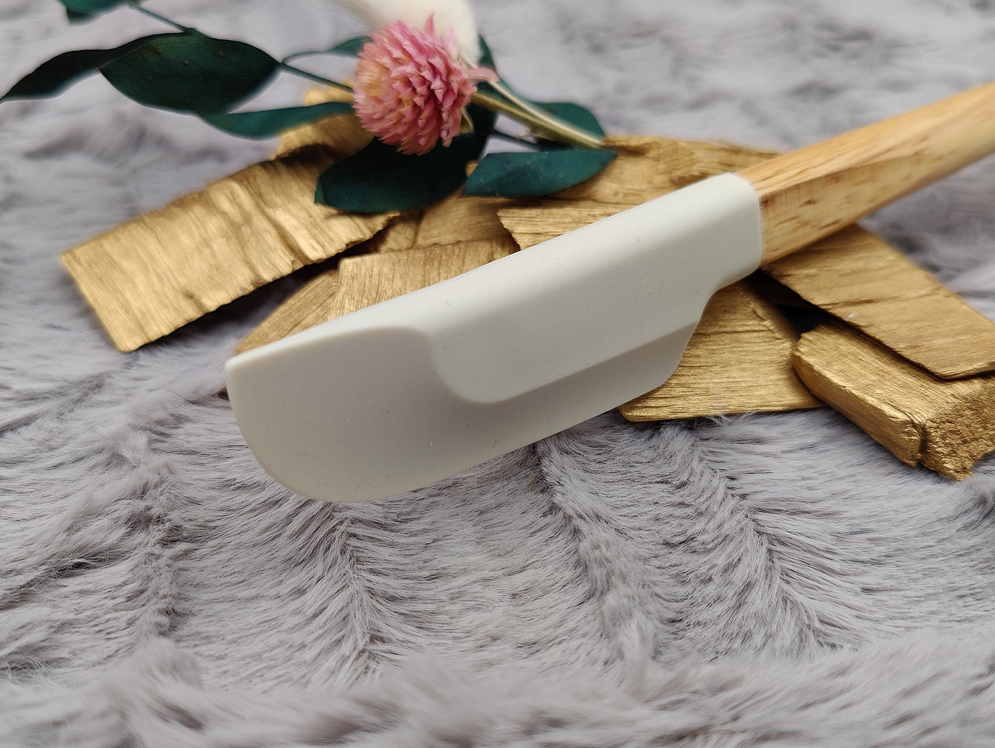 Teigschaber Silikonspatel personalisiert  Holz backen schmal cremeweiß ca. 23 x 2,5 cm mit Wunschgravur