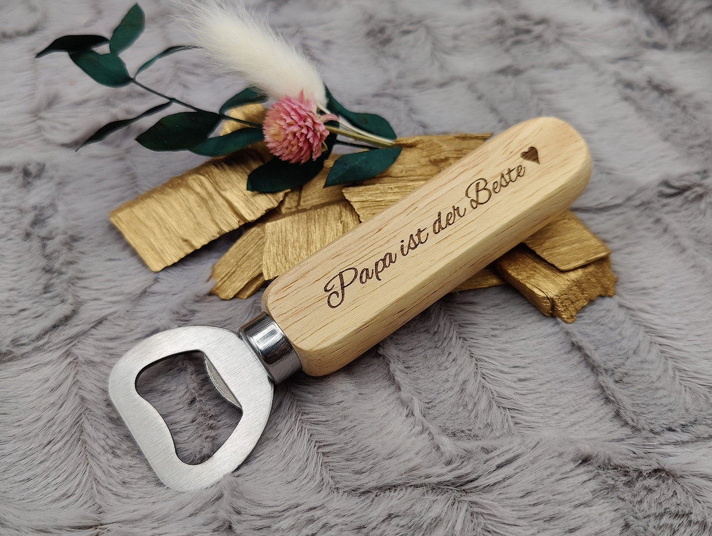 Flaschenöffner personalisiert aus Holz mit individueller Gravur Geschenk Geschenkidee