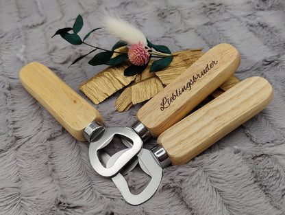 Flaschenöffner personalisiert aus Holz mit individueller Gravur Geschenk Geschenkidee