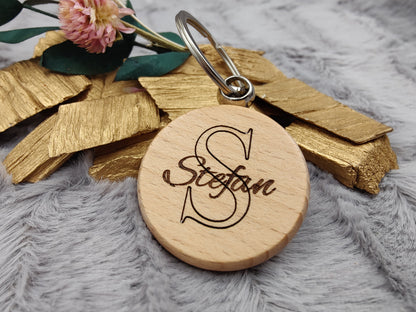 Schlüsselanhänger Holzscheibe personalisiert mit Namen Holz 40 mm Wunschgravur ideales Geschenk Geschenkidee Geschenk