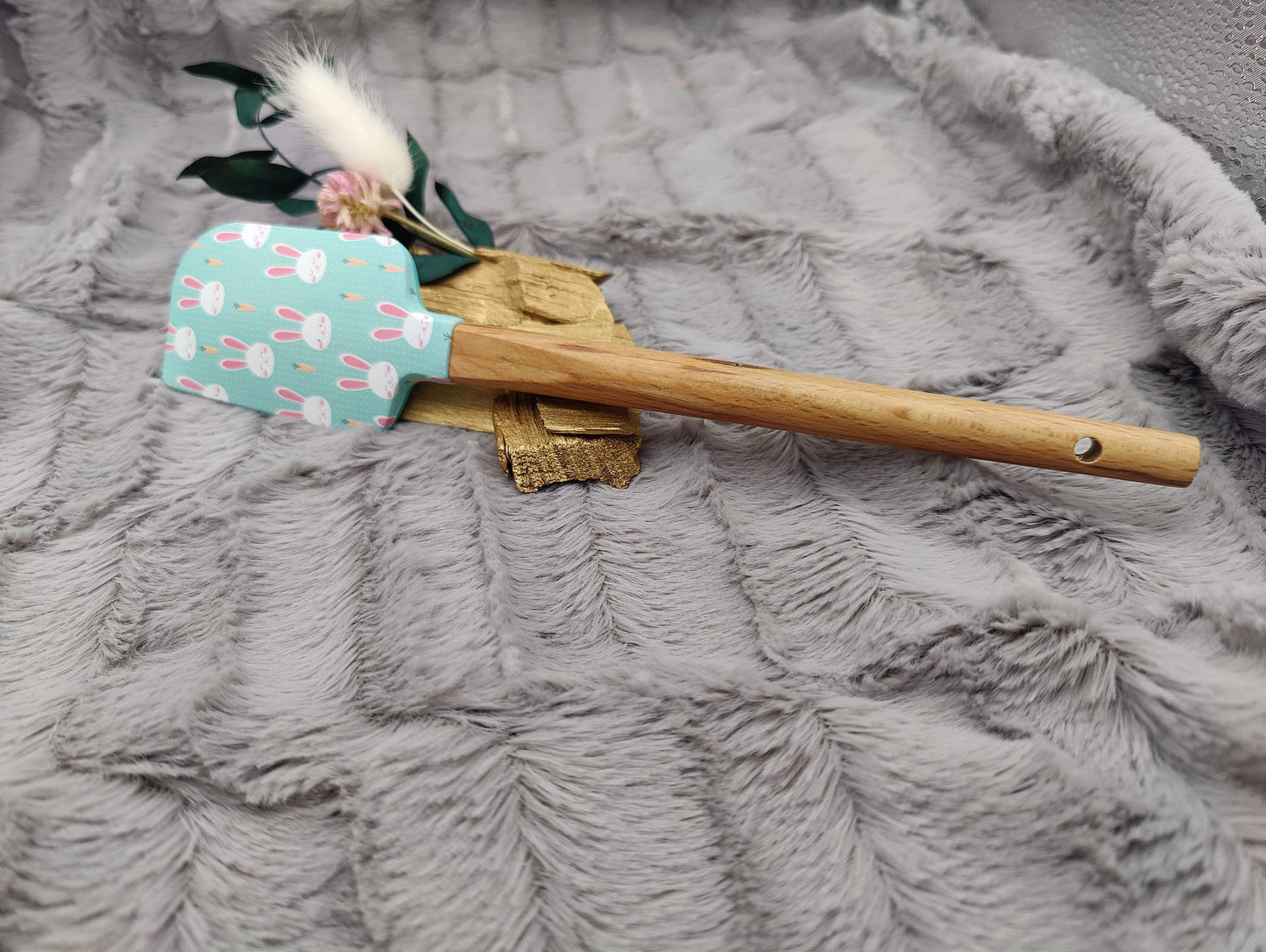 Teigschaber Silikonspatel Bunny Hase türkis Karotte  backen, kochen ca. 23 cm lang mit Wunschgravur personalisiert Geschenk