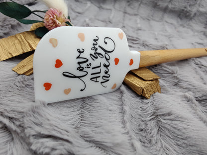 Teigschaber Silikonspatel love is all you need Herz  backen, kochen ca. 23 cm lang mit Wunschgravur personalisiert Geschenk