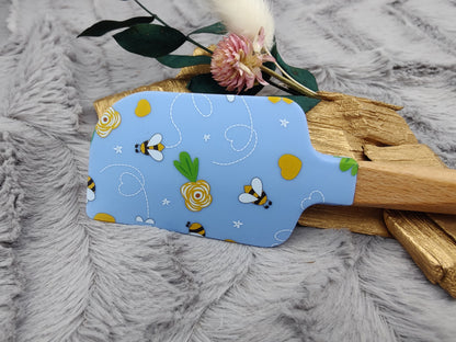 Teigschaber Silikonspatel flieder Bienen Herz  backen, kochen ca. 23 cm lang mit Wunschgravur personalisiert Geschenk