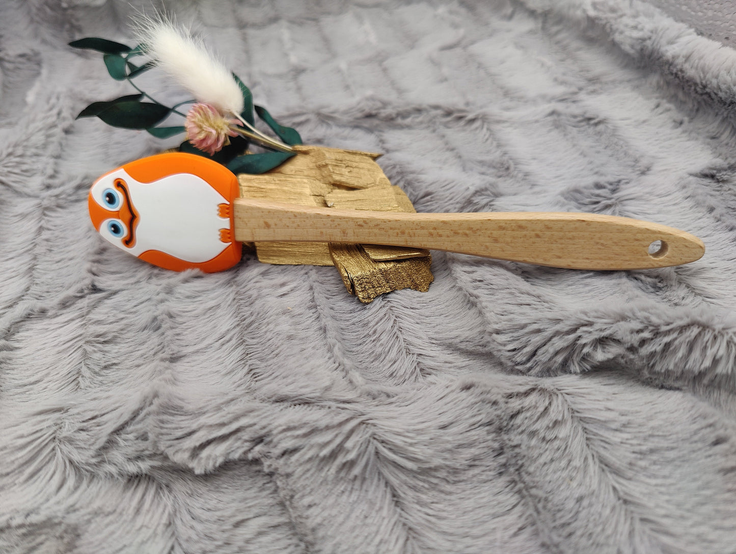 Teigschaber Silikonspatel Pinguin orange  backen, kochen ca. 21 cm lang mit Wunschgravur personalisiert Geschenk