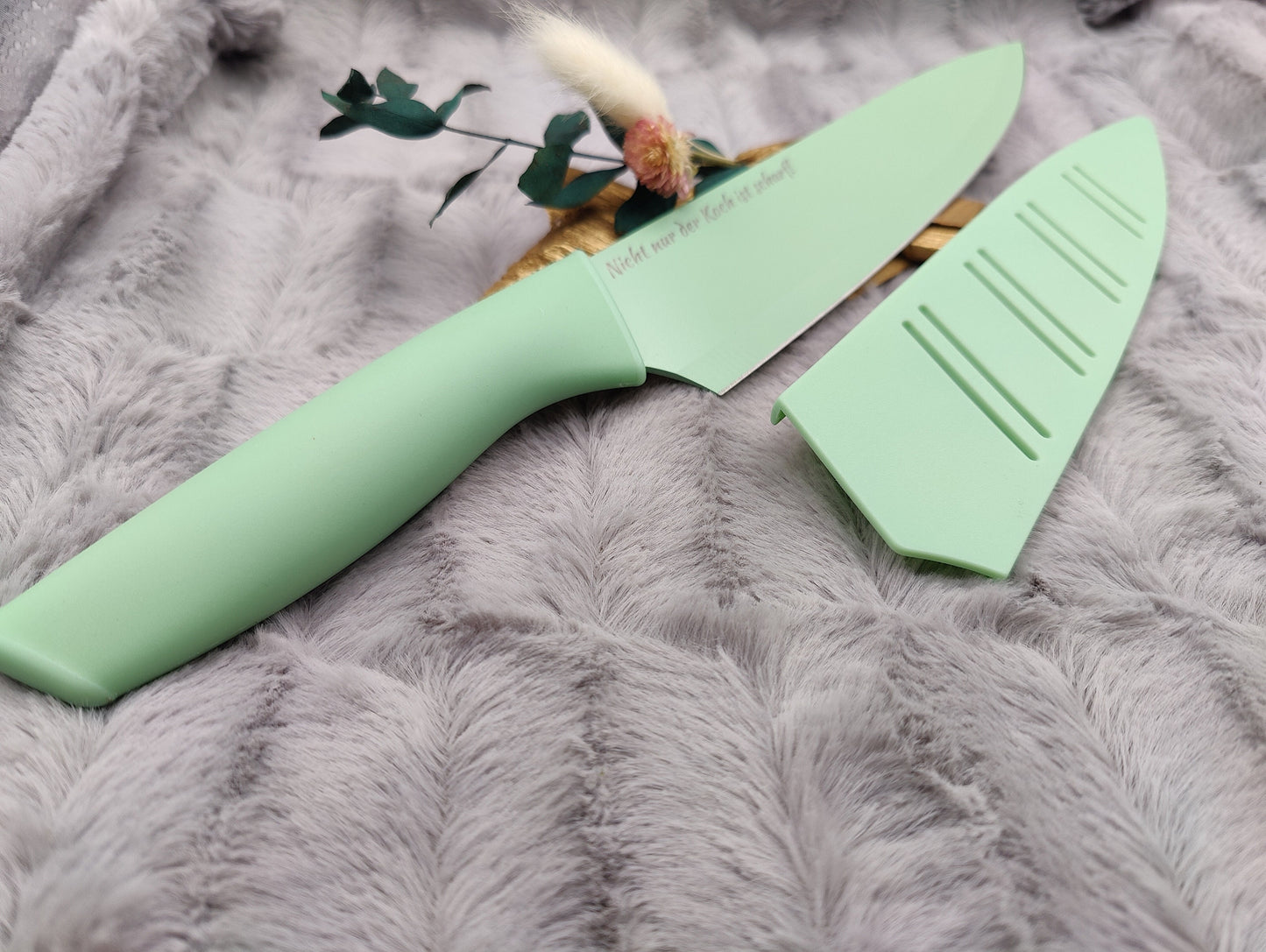 Personalisiertes Kochmesser mit Gravur | Scharfes Küchenmesser Edelstahl 19,5 cm | Chefmesser mit Name & Klingenschutz | Ergonomischer Griff