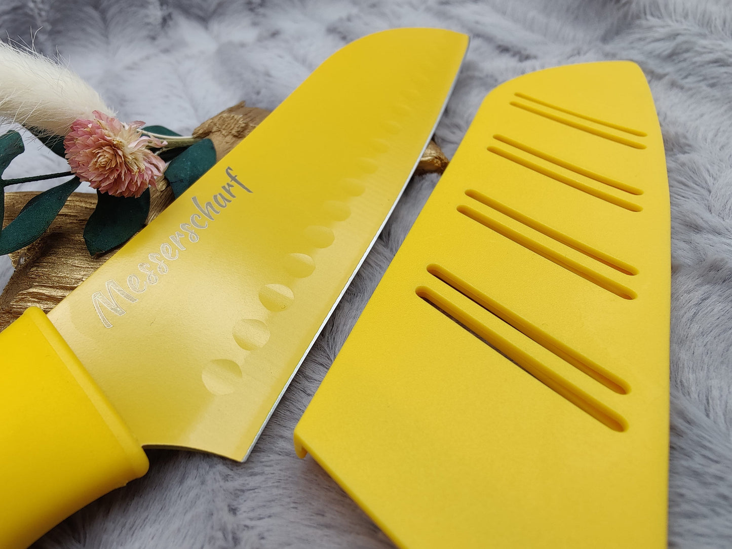 Personalisiertes Chefmesser mit Gravur | Scharfes Küchenmesser Edelstahl 17,5 cm | Messer mit Name & Klingenschutz | Antihaft-Beschichtung